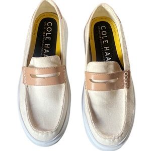 COLE HAAN Loafers